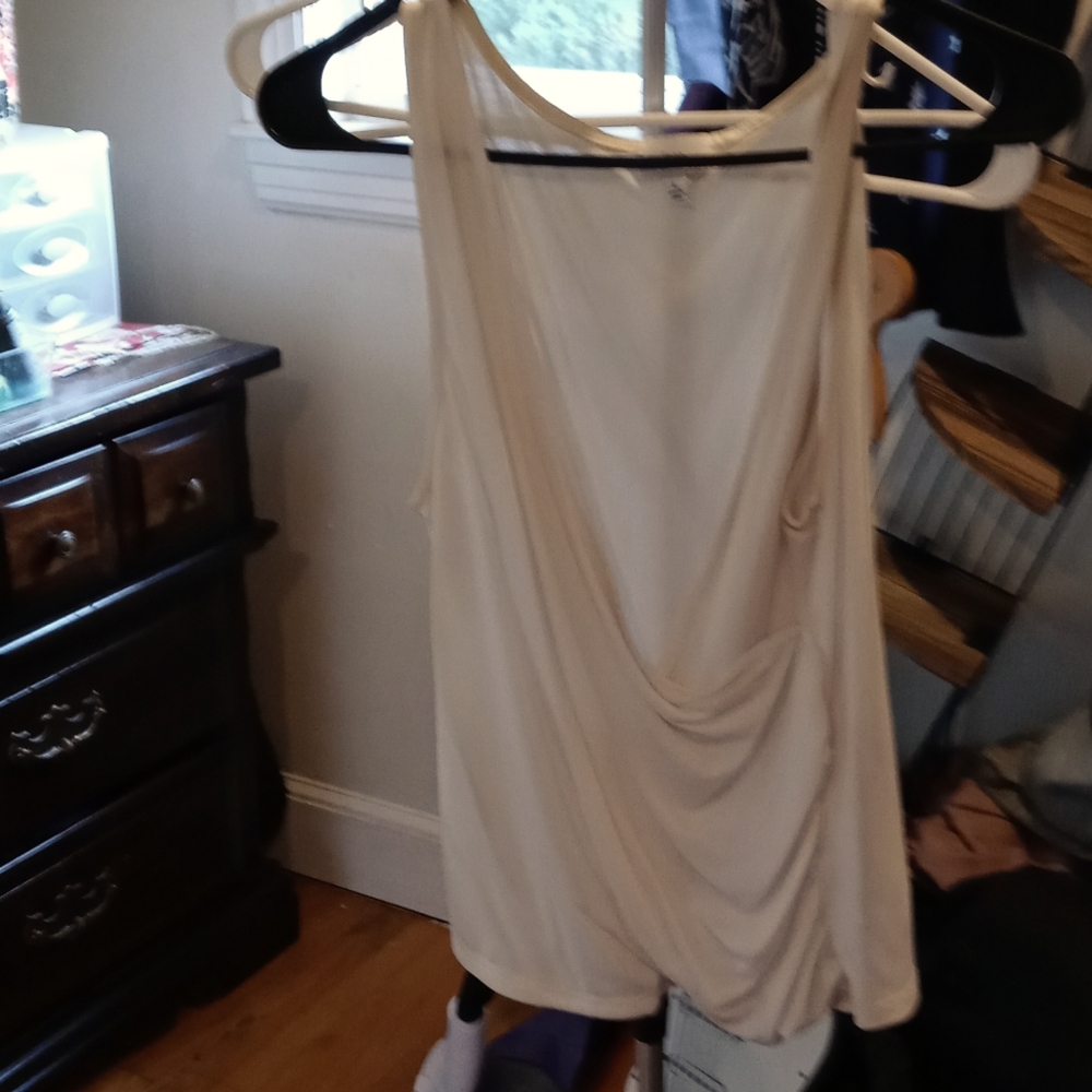 No slip tank top with a deep V plunge size large Madison and Berkeley